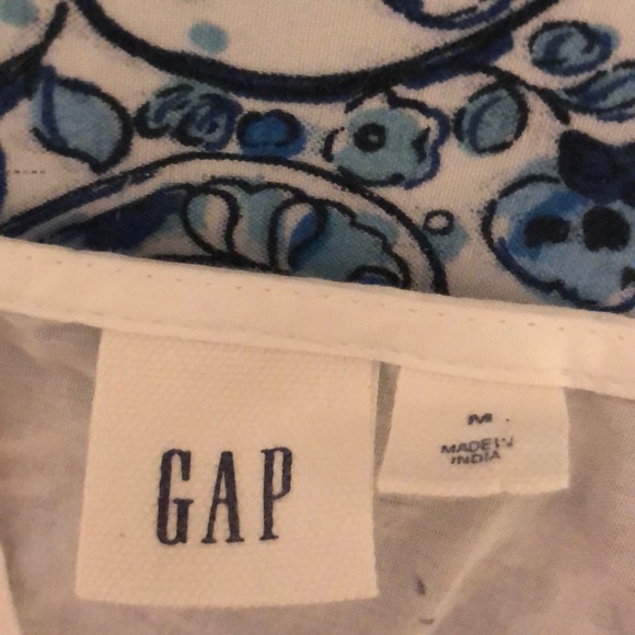 GAP Pink and White Scalloped Tank - Picture 2 of 4